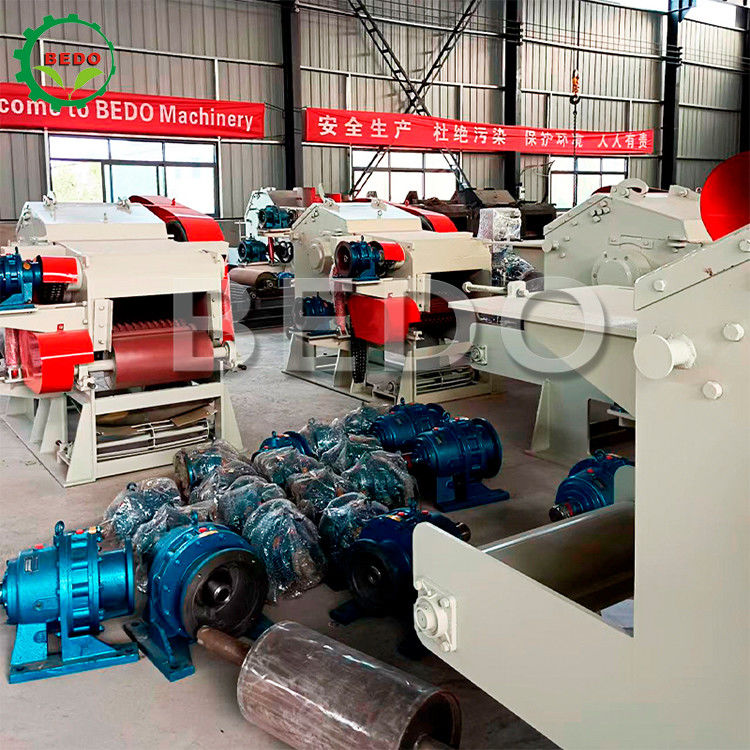 55 kW 590 tours par minute Machine de concassage de bois commercial type tambour Déchiqueteur Trempeuse lourde