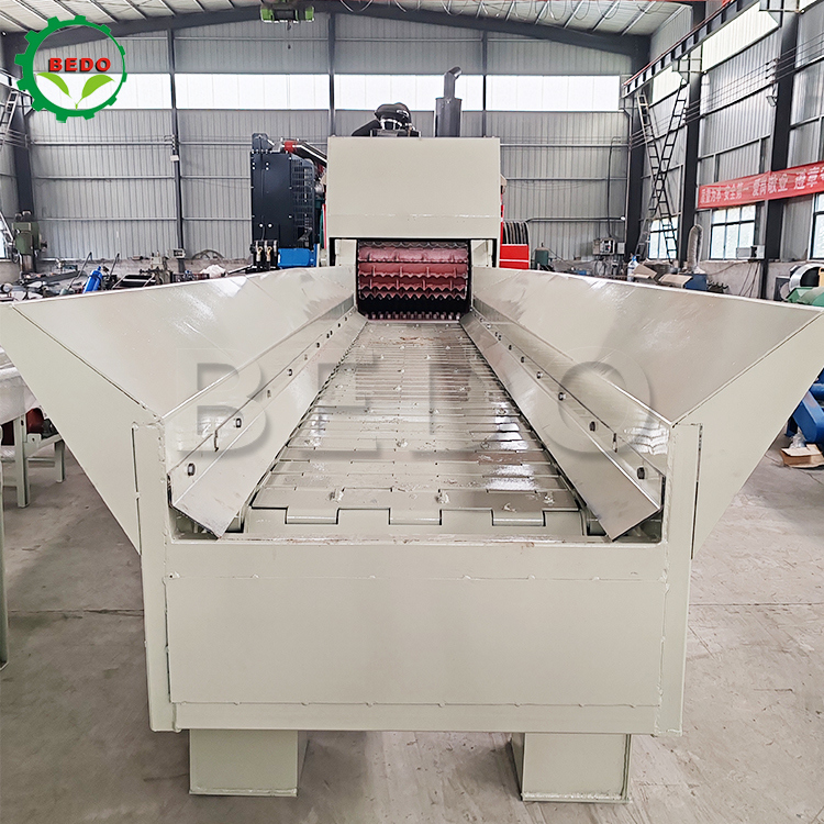 12-15 t/h Biomasse de grande capacité Machine à déchiqueter du bois certifiée CE
