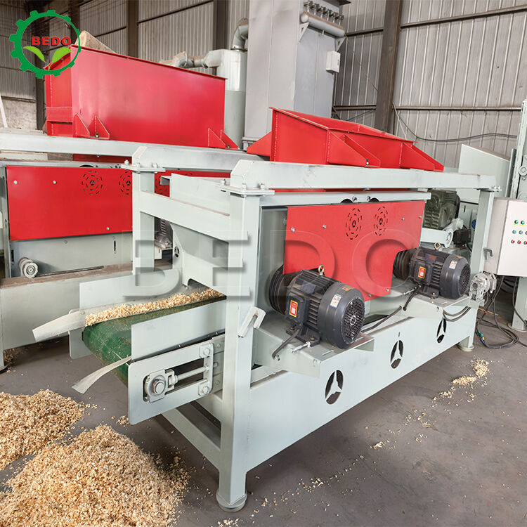 Machine à copeaux de bois en acier au carbone 1-2mm copeaux uniformes équipement de recyclage automatique des déchets de bois