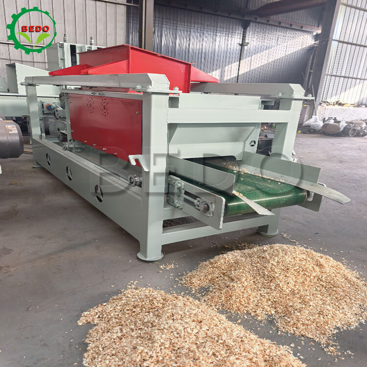 200 pièces Lames en acier allié Machine à copeaux de bois 7,5 kW Système de traitement automatique à double alimentation