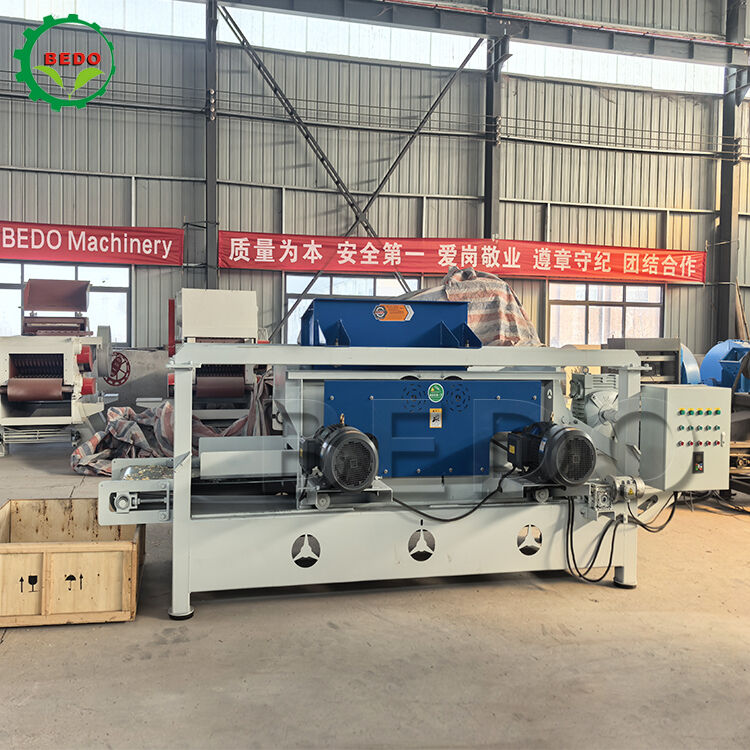 Lame en acier allié Diamètre du rouleau 125 mm Machine de fabrication de copeaux de bois durable pour une production de copeaux de bois à haute efficacité