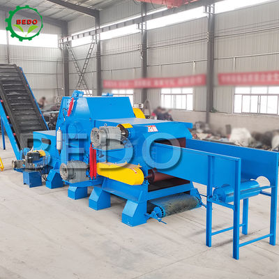 Machine de déchiquetage de bois électrique à grande capacité Couleur selon la demande du client