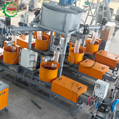 Machine de compression automatique à pression à chaud de bloc de sciure de bois avec CE