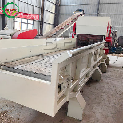 18-25T/H Capacité machine de concassage du bois Dimension d'entrée 1040*500mm