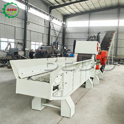 Rubberwood Heavy Duty Wood Chipper Machine 160KW Hydraulic Feed for Indonesia Rubber Plantation Timber Processing